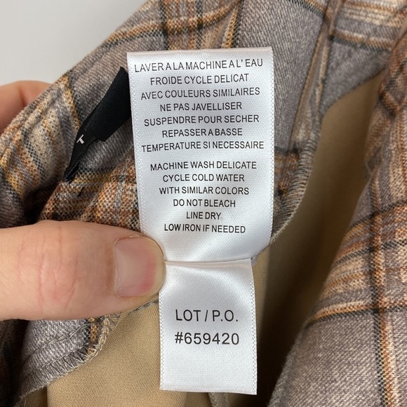 Tribal Plaid Leggings in Tan and Brown - Picture 14 of 15